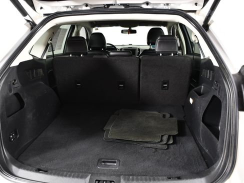 Used 2016 Ford Edge SEL w/ Equipment Group 201A AWD/4WD image 48