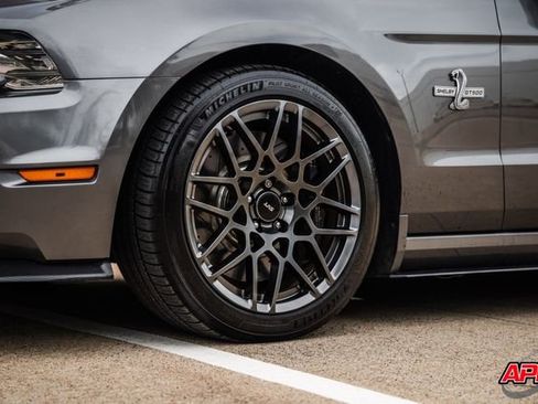 Used 2014 Ford Mustang Shelby GT500 w/ Equipment Group 821A RWD image 65