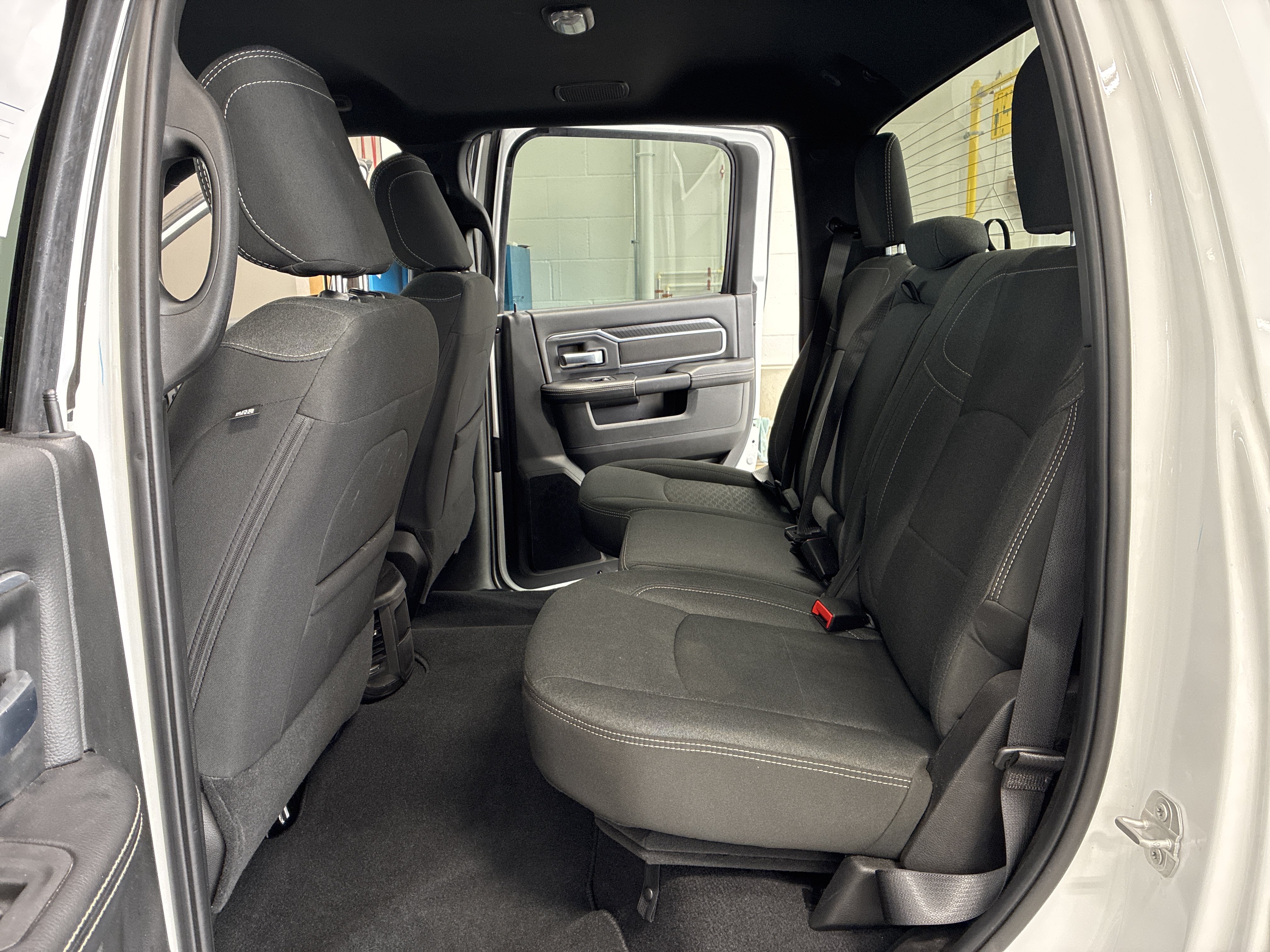 Certified 2025 RAM 2500 Big Horn AWD/4WD image 13
