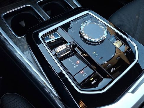 Certified 2024 BMW 740i xDrive image 16