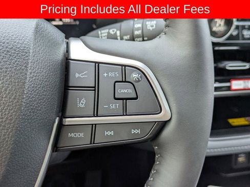New 2026 Toyota Highlander Limited AWD/4WD image 29