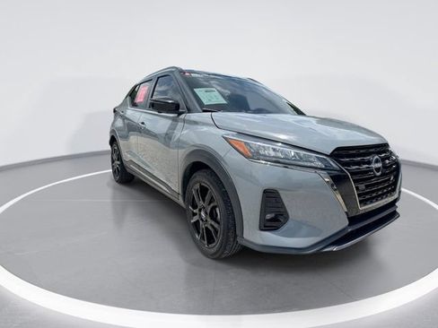 Used 2024 Nissan Kicks SR FWD image 4