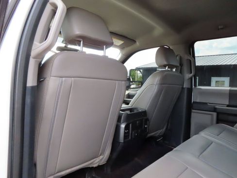 Used 2022 Ford F250 XL w/ Power Equipment Group AWD/4WD image 40