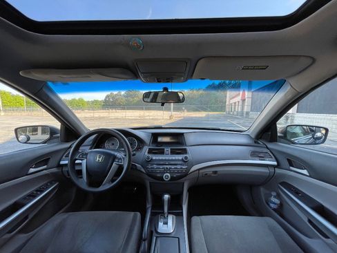 Used 2010 Honda Accord EX image 24
