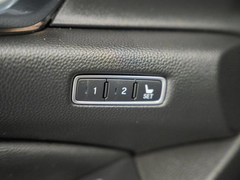Used 2019 Honda Accord Touring image 36
