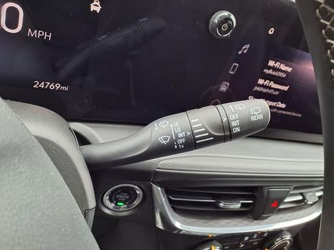 Used 2025 Buick Encore GX Preferred image 64