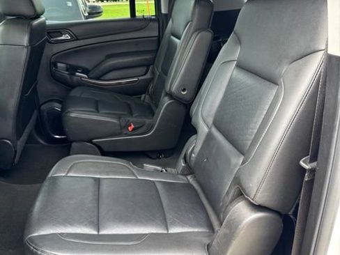 Used 2019 GMC Yukon XL SLT AWD/4WD image 19