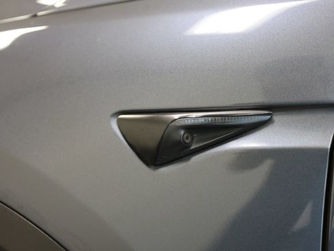Used 2018 Tesla Model X 75D AWD/4WD image 12