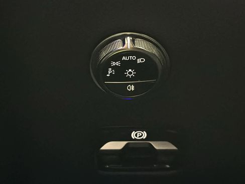 New 2026 Mercedes-Benz GLC 300 4MATIC image 16