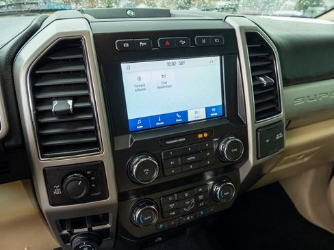 Used 2020 Ford F350 Lariat w/ Lariat Value Package image 17