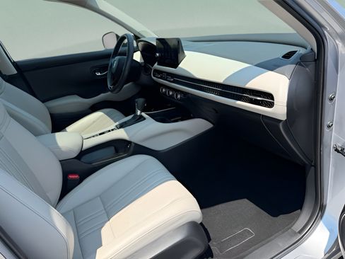 Certified 2024 Honda HR-V EX-L image 27