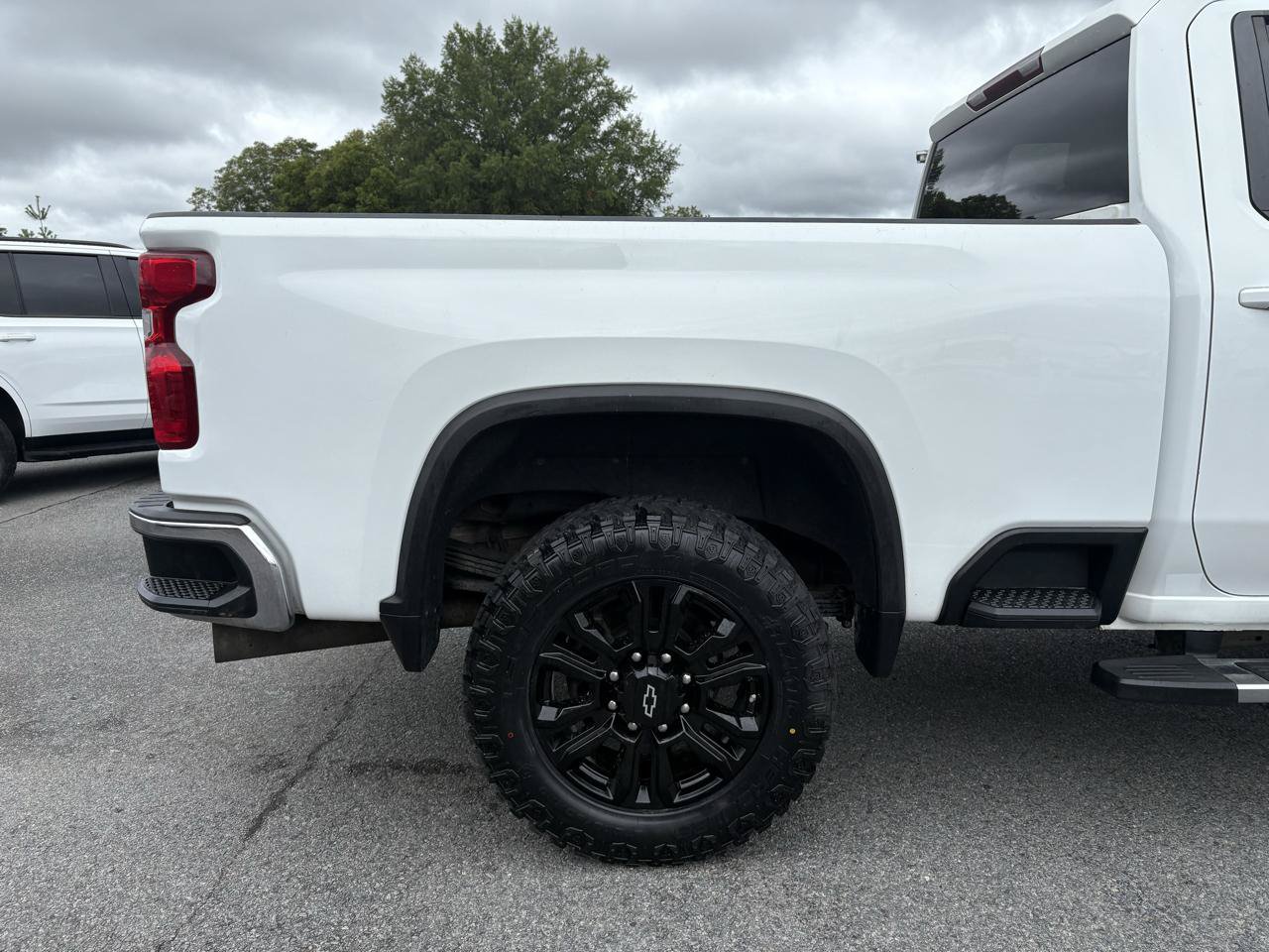 Used 2023 Chevrolet Silverado 2500 LT w/ Convenience Package AWD/4WD image 33