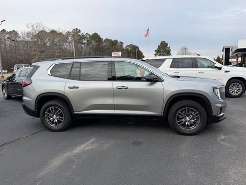 Certified 2025 GMC Acadia Elevation image 4