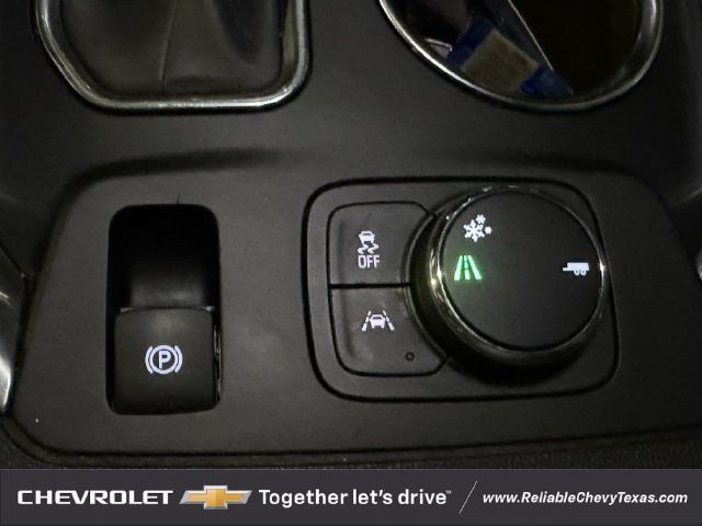 Used 2021 Chevrolet Traverse LT FWD image 19