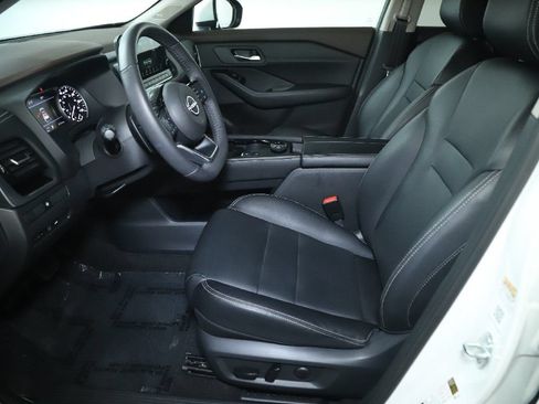 Certified 2023 Nissan Rogue SL w/ SL Premium Package AWD/4WD image 19