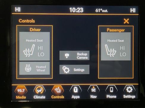 Used 2021 Jeep Grand Cherokee Altitude image 36