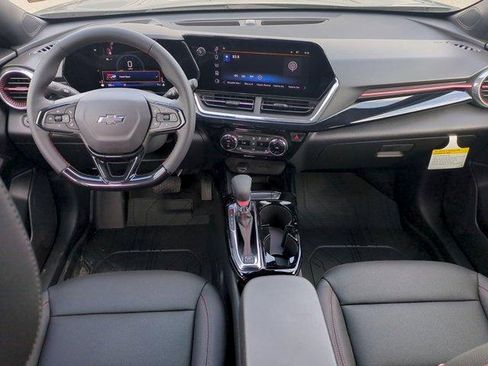 New 2026 Chevrolet Trax RS w/ Sunroof Package FWD image 20