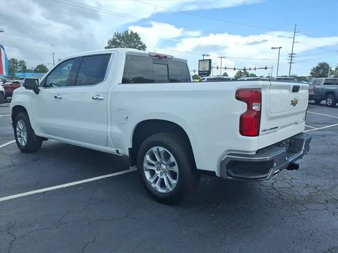 New 2026 Chevrolet Silverado 1500 LTZ w/ LTZ Premium Package AWD/4WD image 5