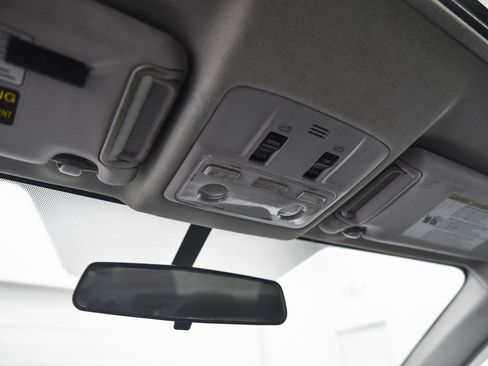 Used 2014 Toyota RAV4 XLE image 18