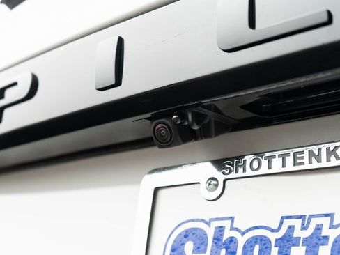 New 2025 Honda Pilot EX-L image 10