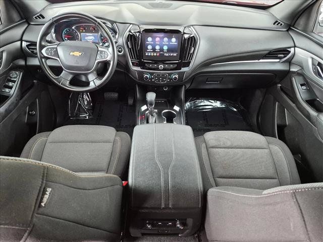 Used 2023 Chevrolet Traverse LT w/ LPO, Cargo Package AWD/4WD image 18