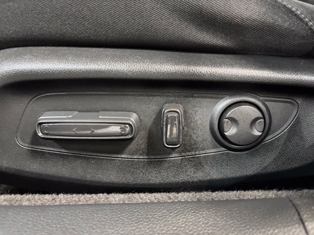 Certified 2023 Honda Accord Sport image 23