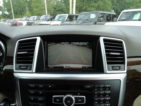 Used 2014 Mercedes-Benz ML 350 4MATIC image 17