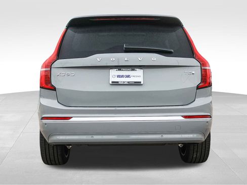 New 2026 Volvo XC90 T8 Ultra w/ Protection Package Premier image 6