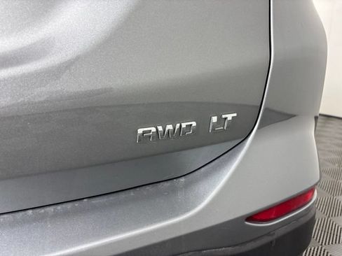 Used 2024 Chevrolet Equinox LT AWD/4WD image 13