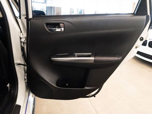 Used 2014 Subaru Impreza WRX Hatchback image 21