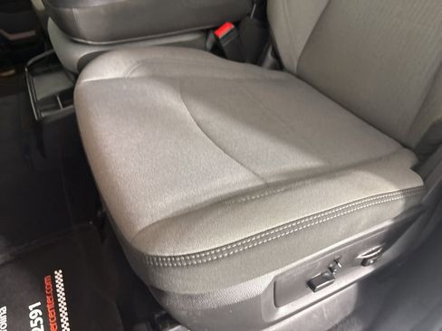 Used 2024 RAM 3500 Big Horn image 11