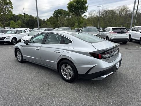 Certified 2025 Hyundai Sonata SE FWD image 5