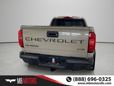 Used 2022 Chevrolet Colorado ZR2 AWD/4WD image 6