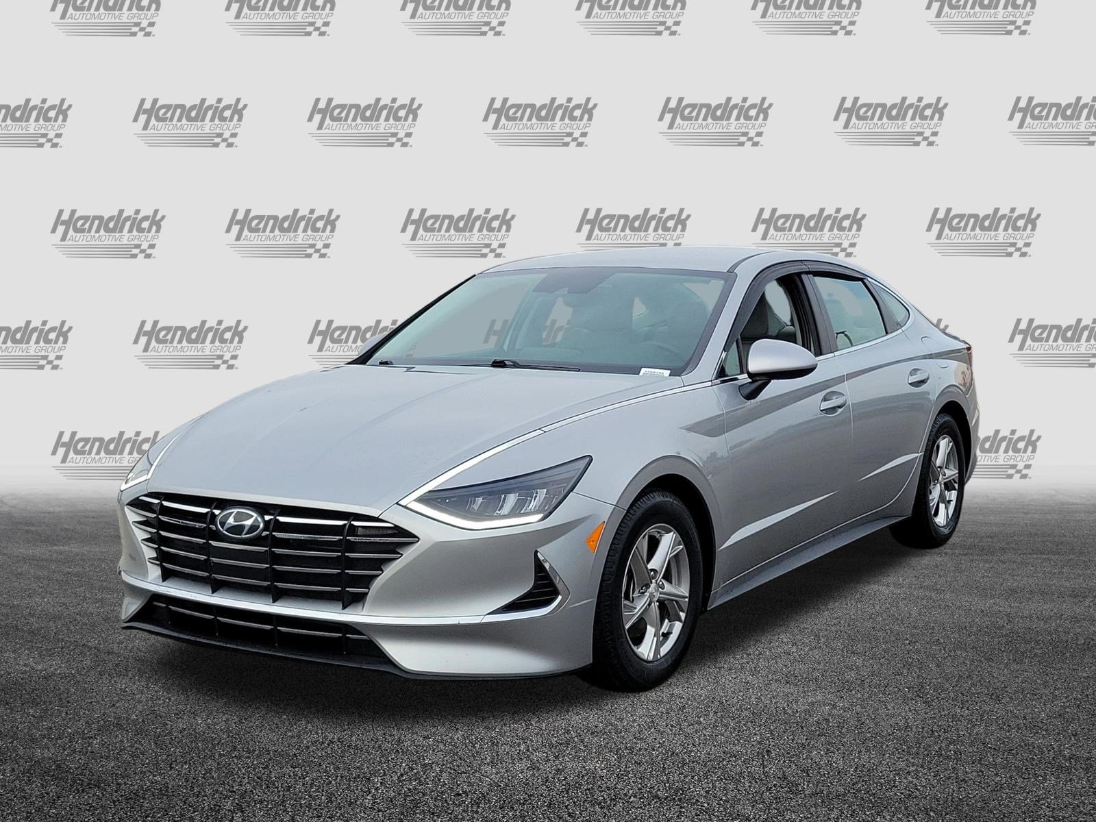 Used 2021 Hyundai Sonata SE w/ Cargo Package FWD image 3