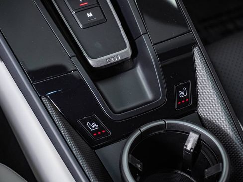Certified 2024 Porsche 911 Carrera GTS RWD image 29