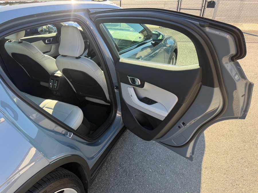 Used 2024 Polestar Polestar 2 AWD/4WD image 36