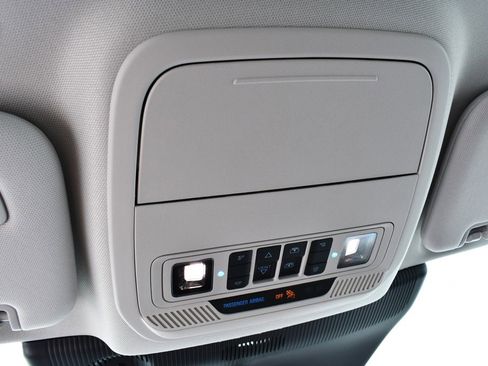 New 2025 Ford Explorer Active w/ Active Comfort Package image 35