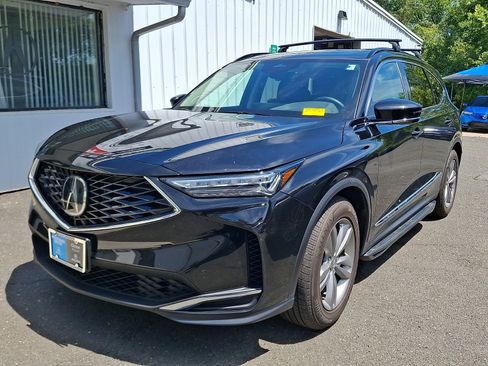 Certified 2026 Acura MDX SH-AWD image 3
