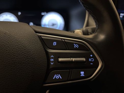 Certified 2022 Hyundai Santa Fe Limited image 16