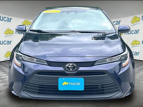 Used 2025 Toyota Corolla LE w/ LE Premium Package FWD image 2
