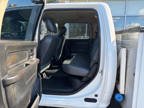 Used 2014 RAM 5500 Tradesman image 35