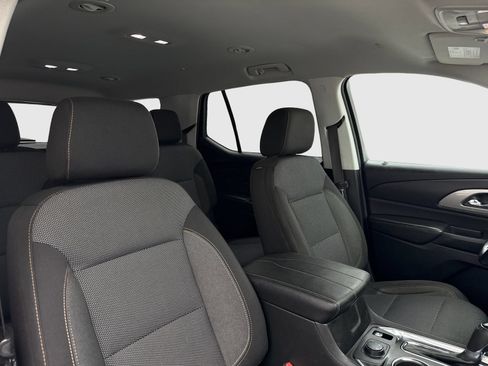 Used 2018 Chevrolet Traverse LT AWD/4WD image 40