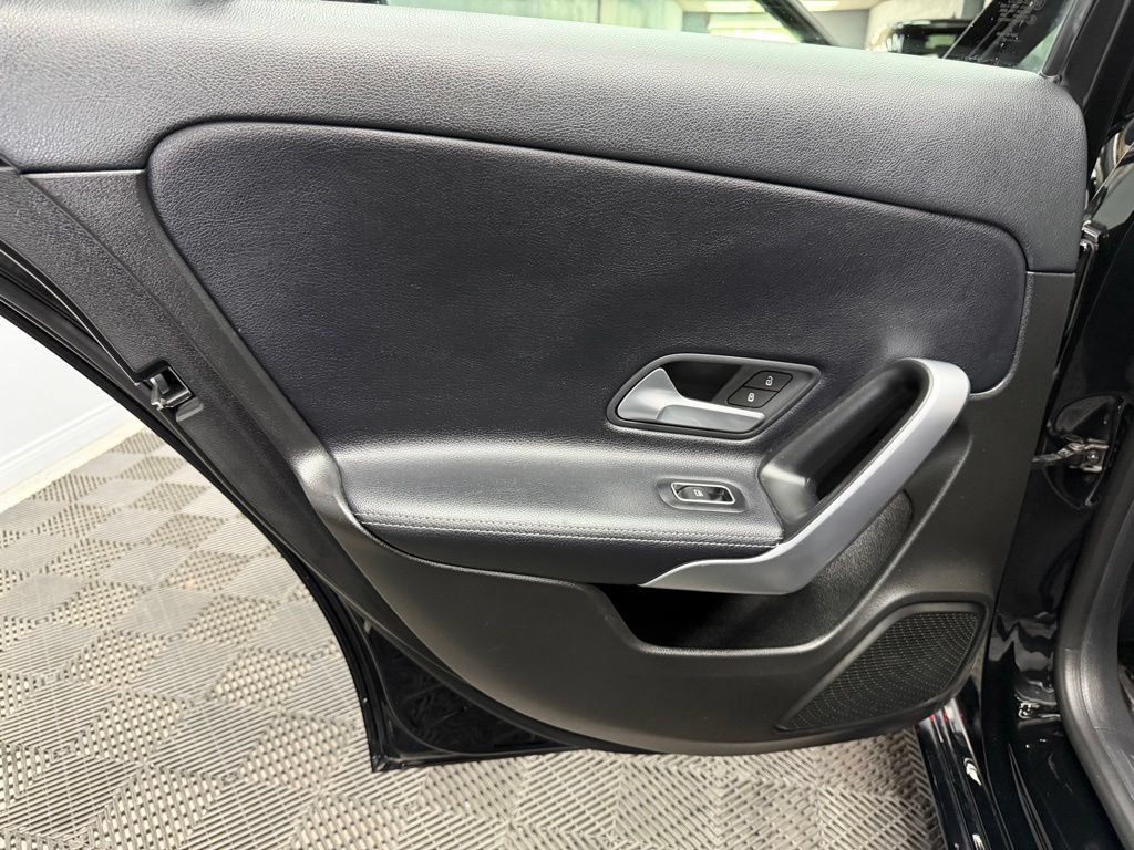 Used 2019 Mercedes-Benz A 220 image 43