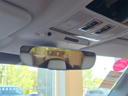 New 2025 Land Rover Defender 110 S image 16