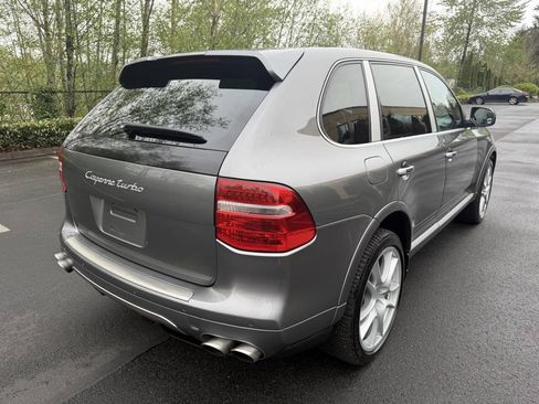 Used 2008 Porsche Cayenne Turbo AWD/4WD image 5