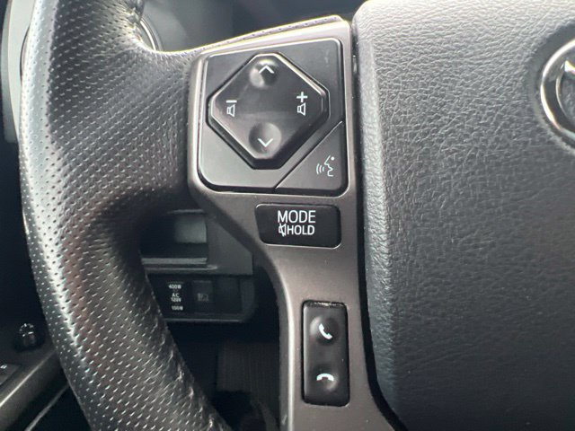 Used 2019 Toyota Tacoma TRD Off-Road AWD/4WD image 27