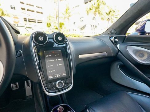 Used 2023 McLaren GT image 60