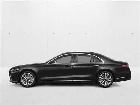 New 2026 Mercedes-Benz S 500 4MATIC image 3