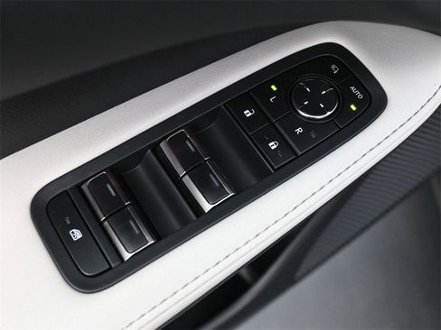 Used 2023 Lexus RX 350 Premium Plus image 4