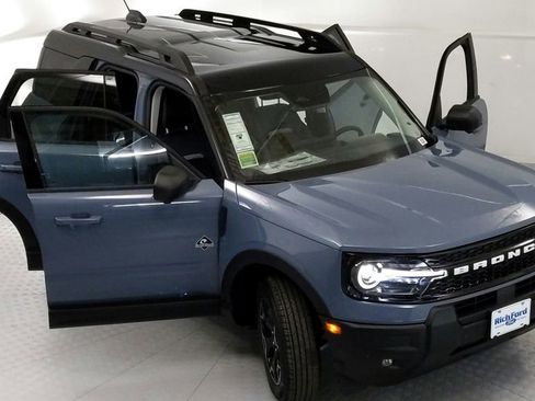 New 2025 Ford Bronco Sport Outer Banks w/ Outer Banks Tech Package+ image 21